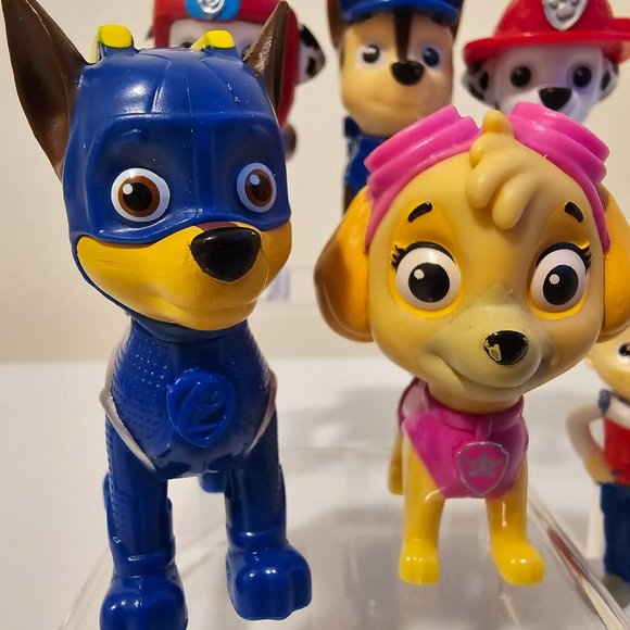 Spin Master Paw Patrol Lot of 6 Mini Figures Skye Marshall Chase Ryder 2" - Picture 2 of 7